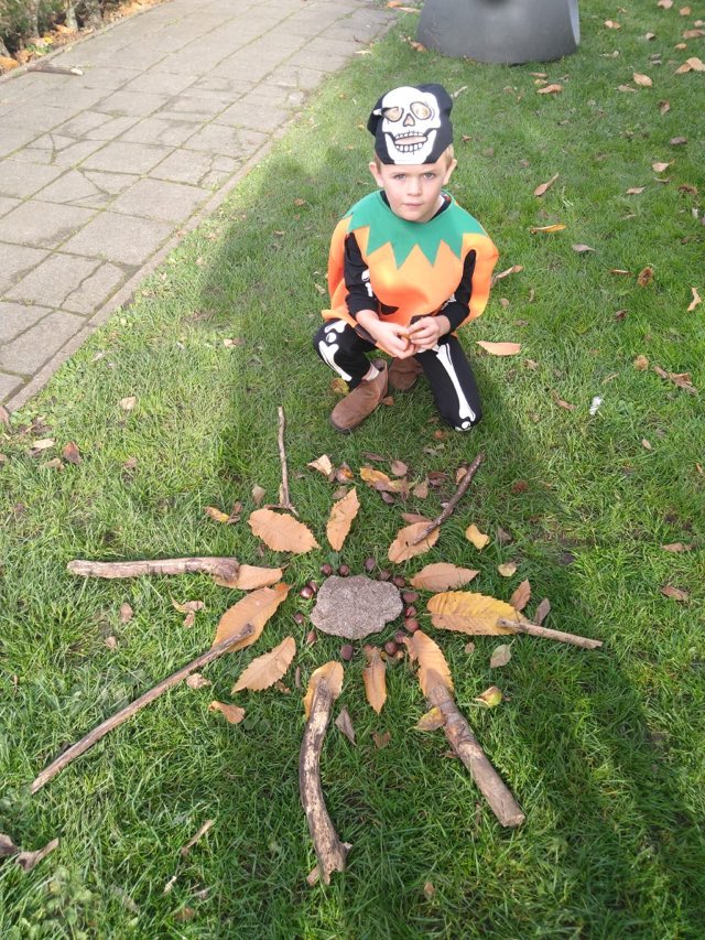 halloween landart met L1 en L2